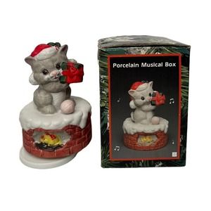 Vintage Clover Christmas Cat Porcelain Wind Uo Music Box Joy to the World 5.75"